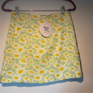 Princess Polly daisy skirt!